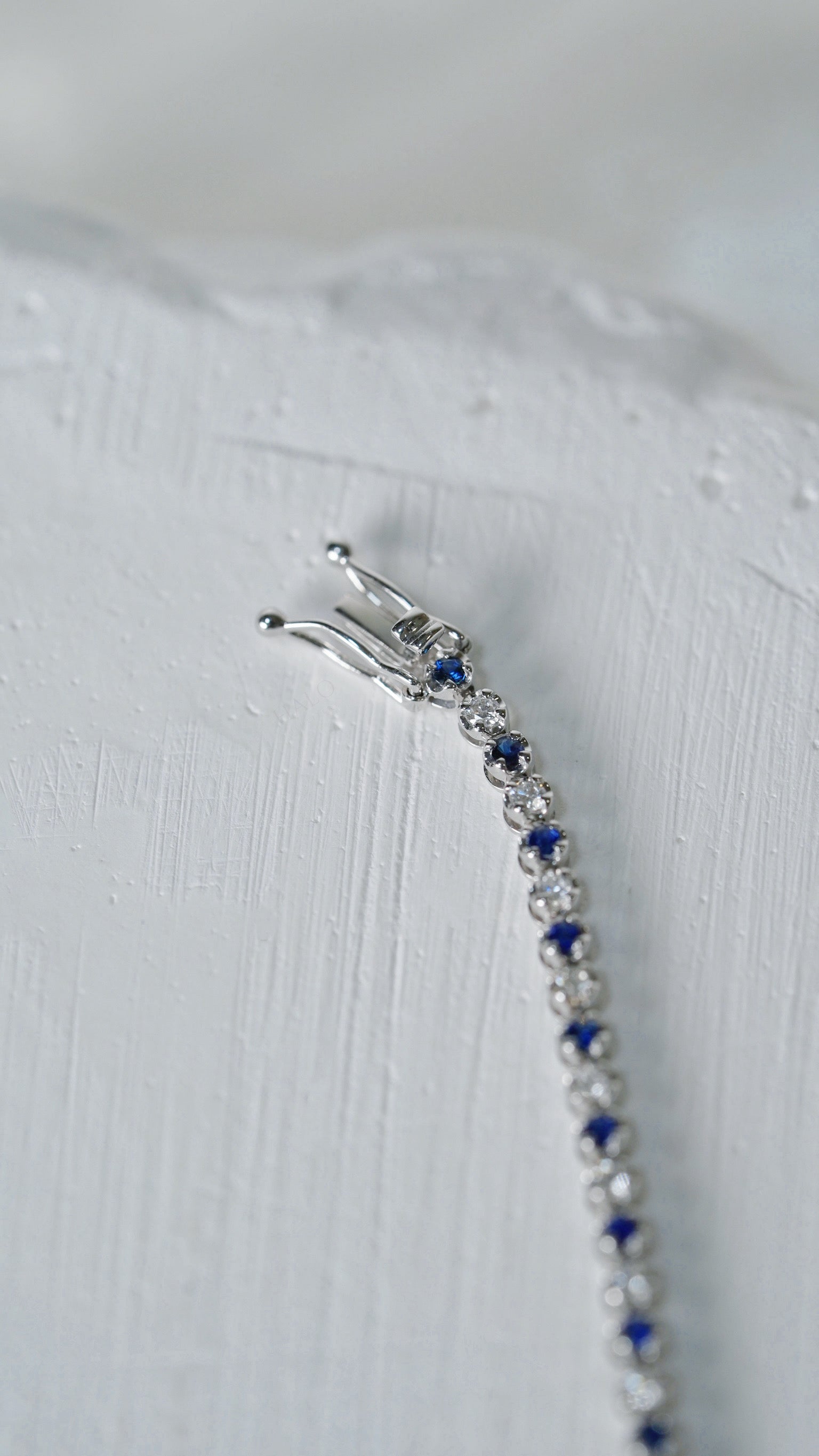 • 藍寶石拼鑽石渾身手鏈 •