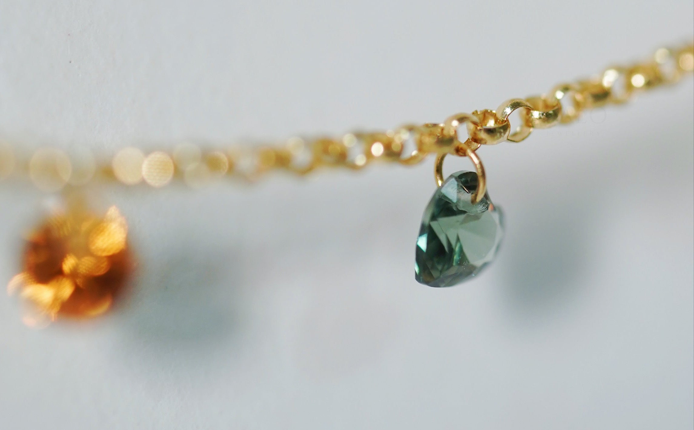 懸浮彩色寶石手鏈