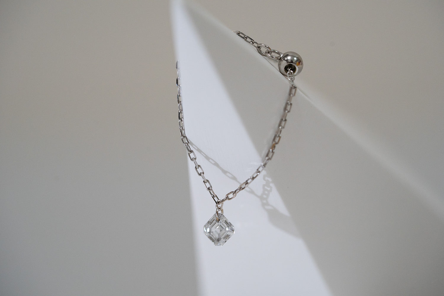 懸浮鑽石鏈戒 (單粒）